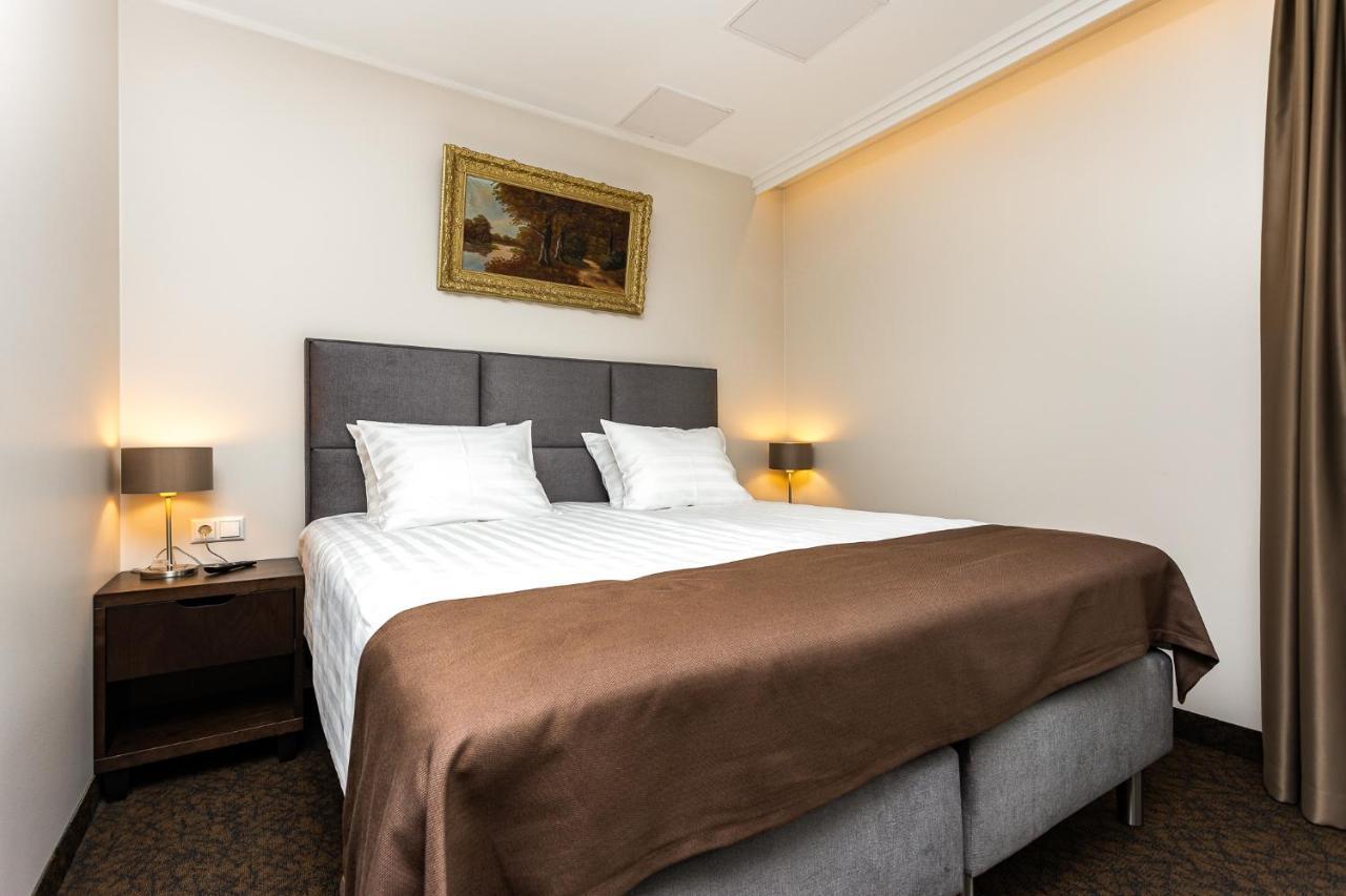 Adoryal Hotell 塔林 外观 照片